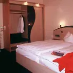 Luna Στουτγκάρδη