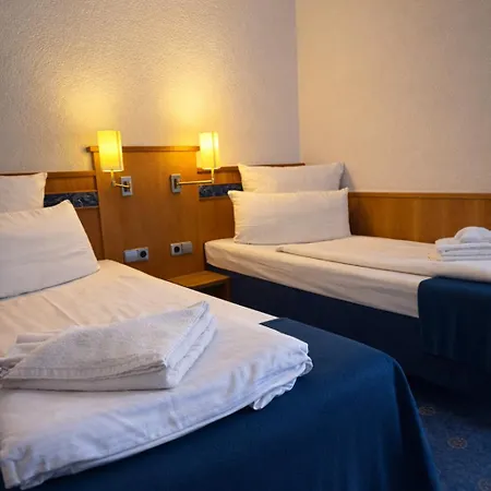 Luna Hotel
