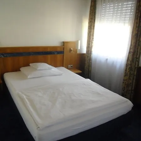 Hotel 21 3*