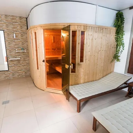 Hotel 21 3*